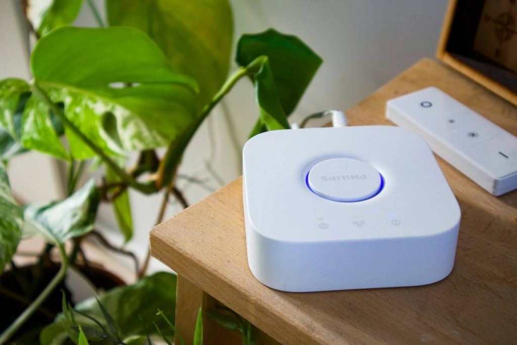 Google Assistant Smart Clock: Your Morning Game-Changer (If You Stop Treating It Like a Fancy Alarm)