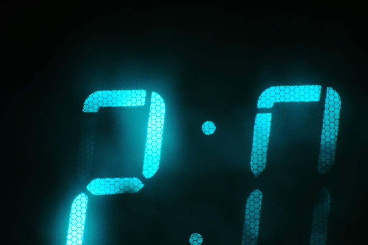 Smart Clock Digital Face: 7 Proven Ways to Avoid Costly Custom Display Mistakes